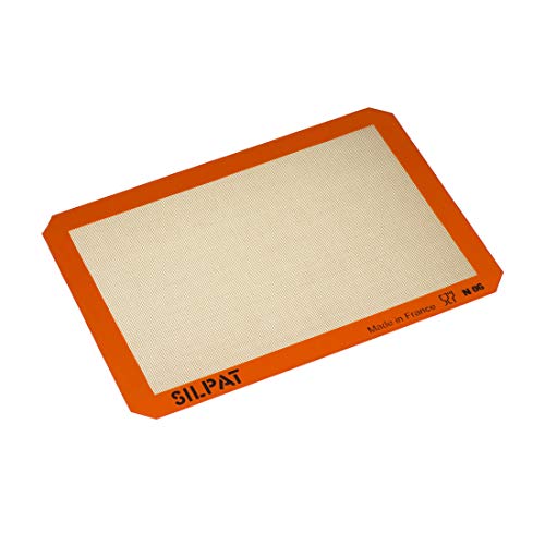 Non-stick baking mat